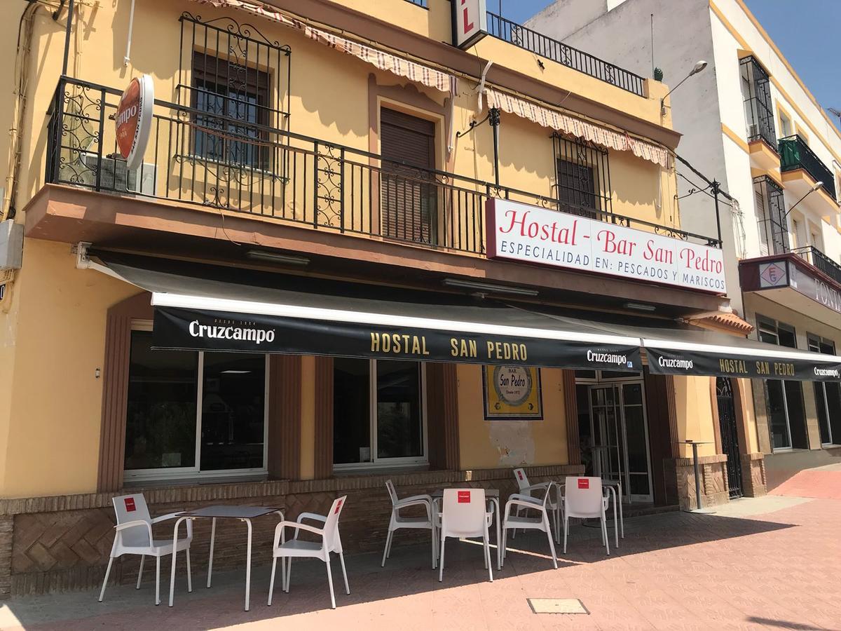 Hostal Bar San Pedro Mairena De Alcor Eksteriør billede